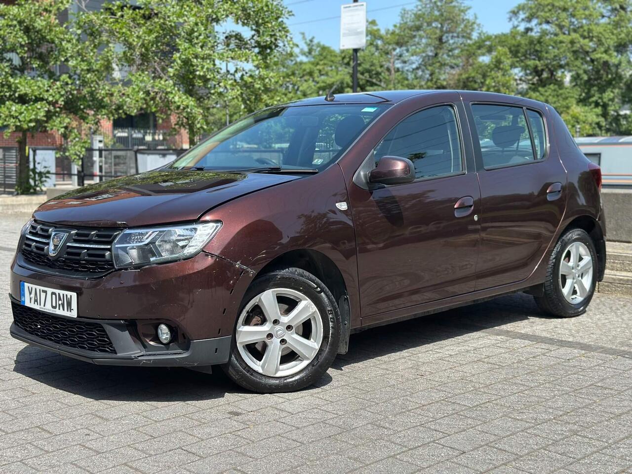 Dacia Sandero — photo 7