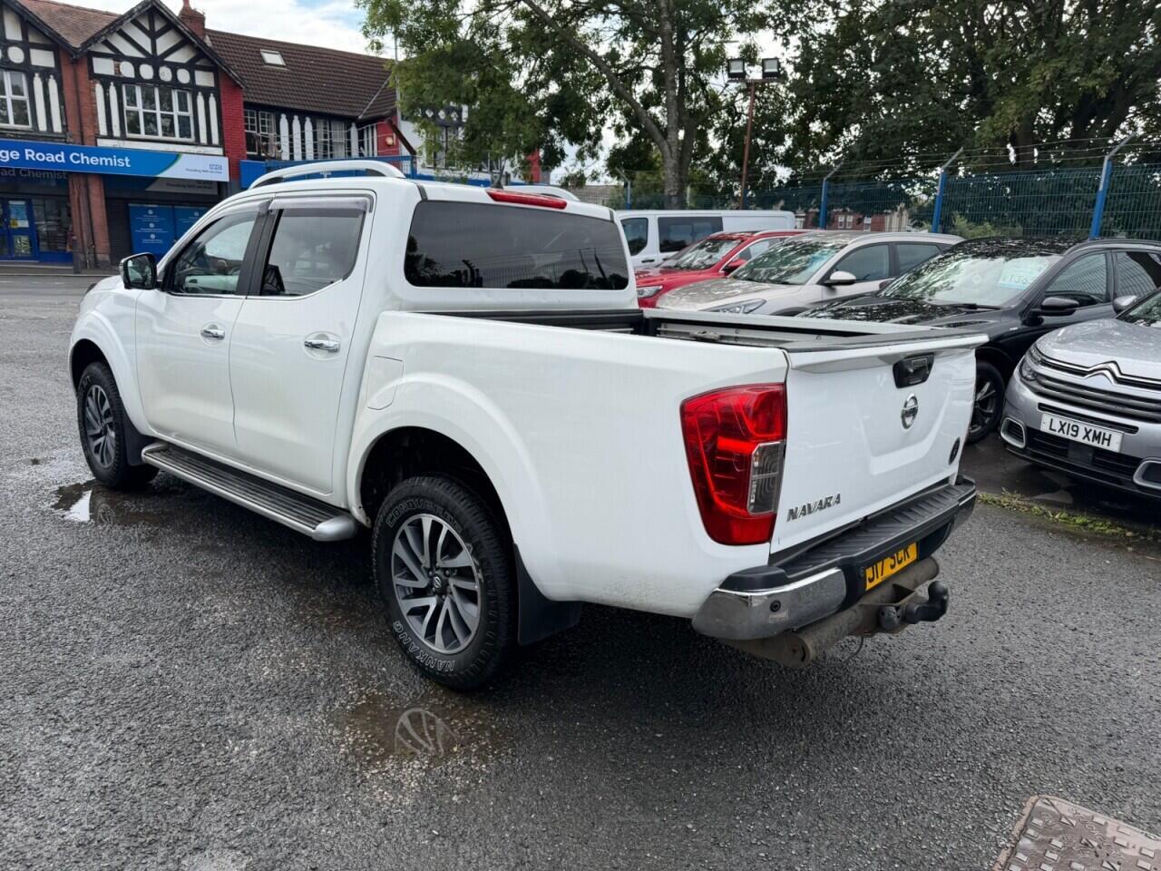 Nissan Navara — photo 5