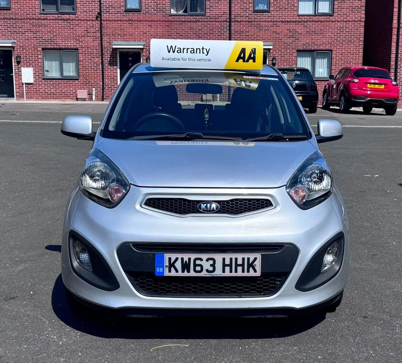 Kia Picanto — photo 1