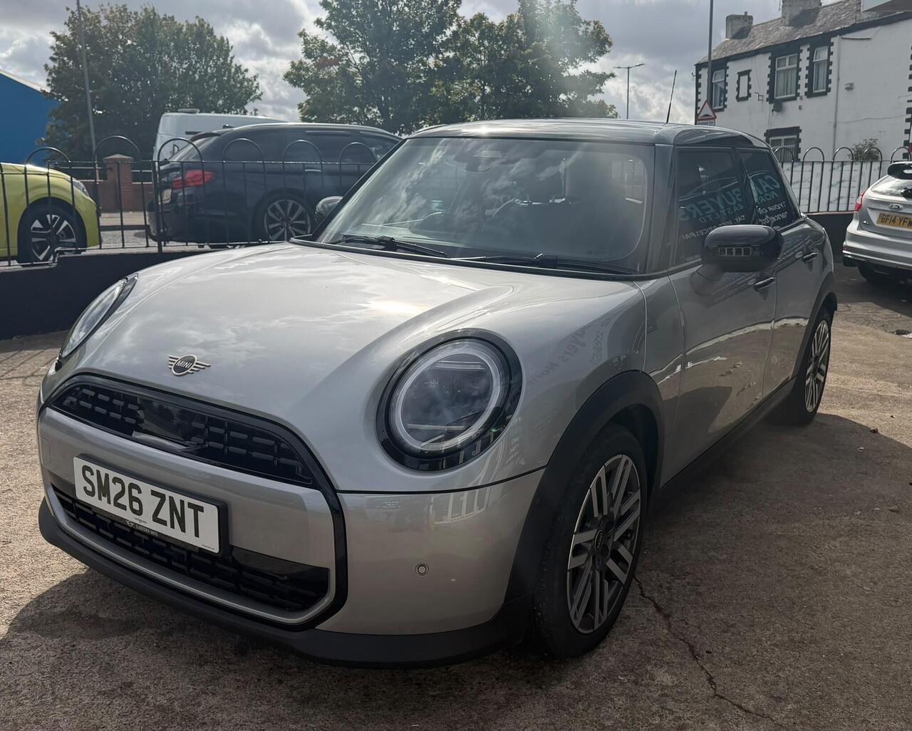 MINI Cooper — photo 7
