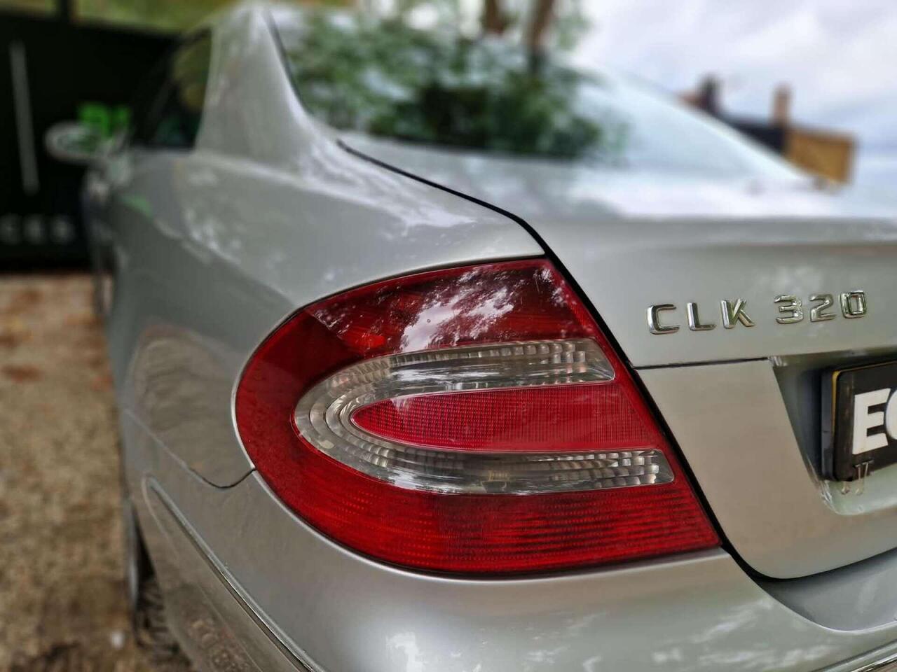 Mercedes-Benz CLK — photo 16
