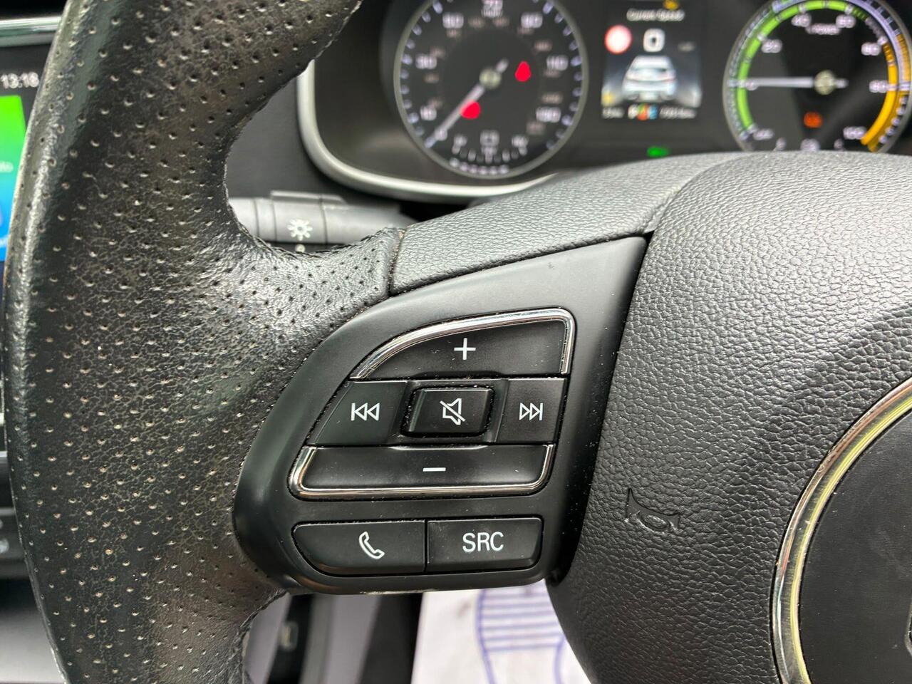 MG MG ZS — photo 39