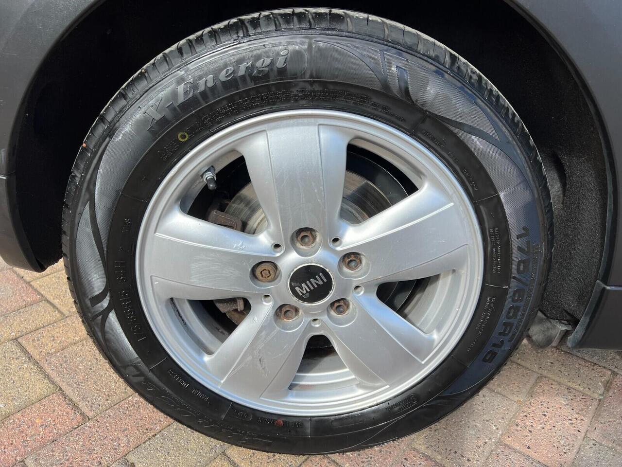 MINI Hatch — photo 49