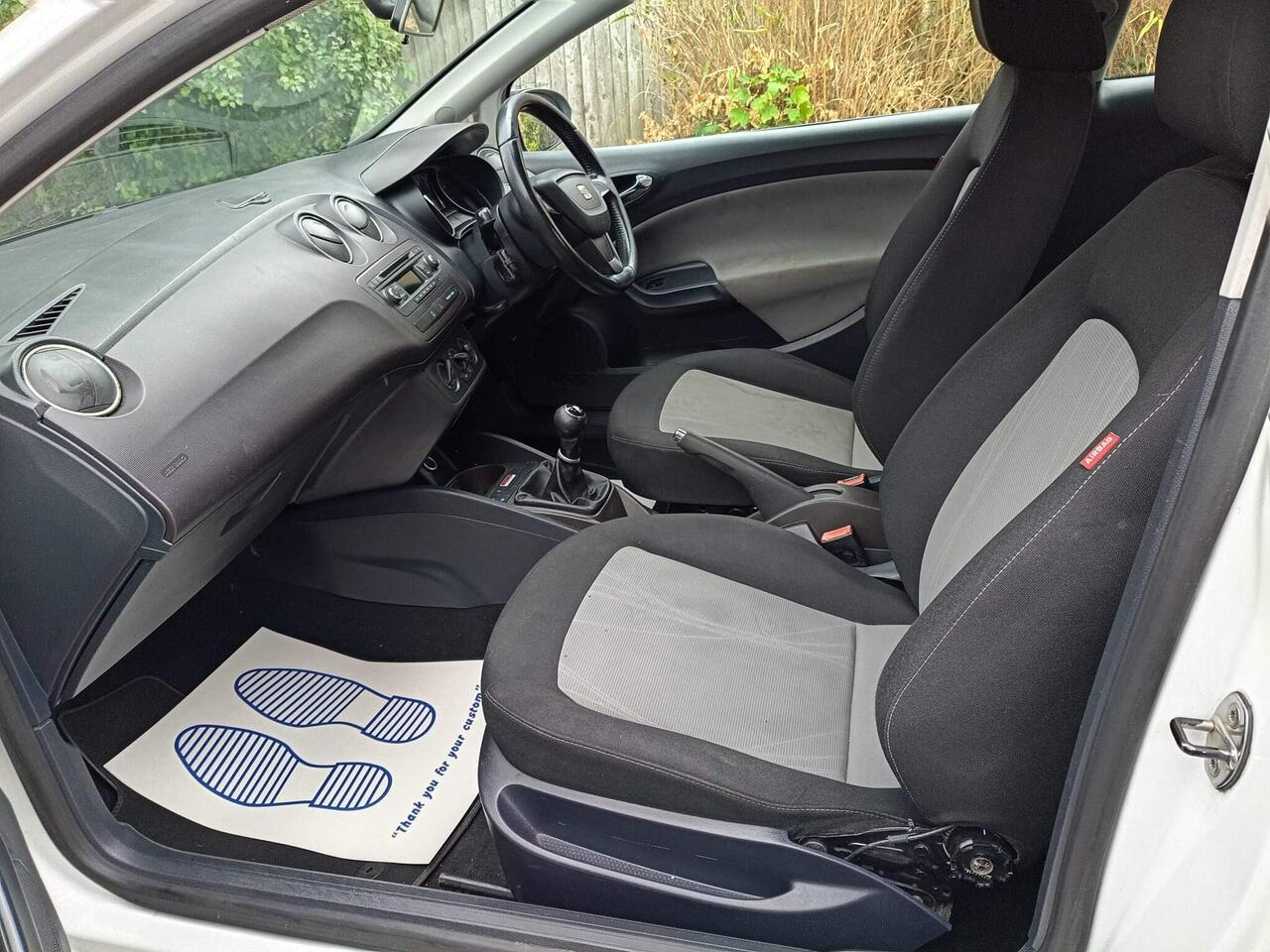 SEAT Ibiza — photo 23