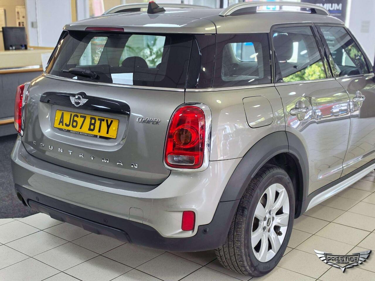 MINI Countryman — photo 23