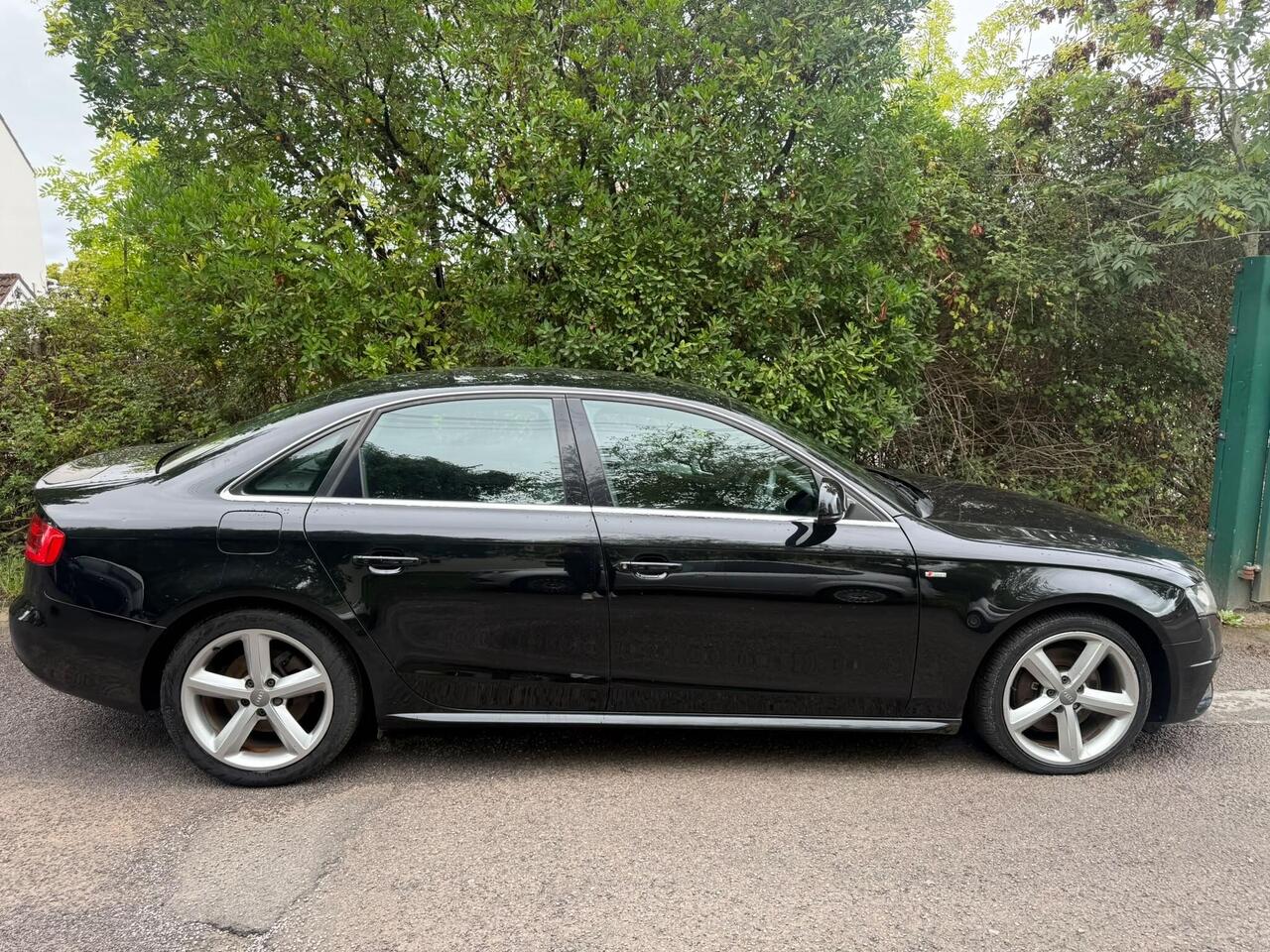 Audi A4 — photo 7