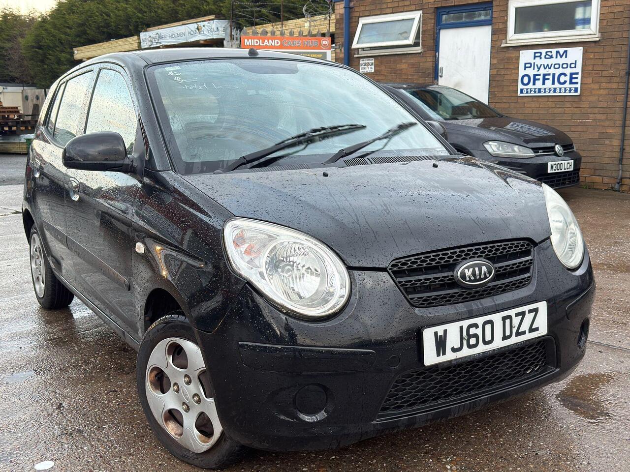 Kia Picanto — photo 1