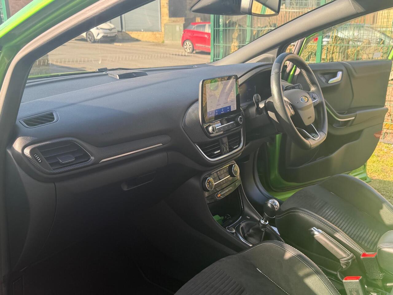 Ford Puma — photo 14