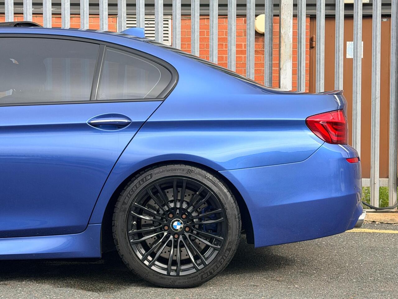 2013 BMW M5 4.4 V8 DCT Euro 5 (s/s) 4dr, photo 15