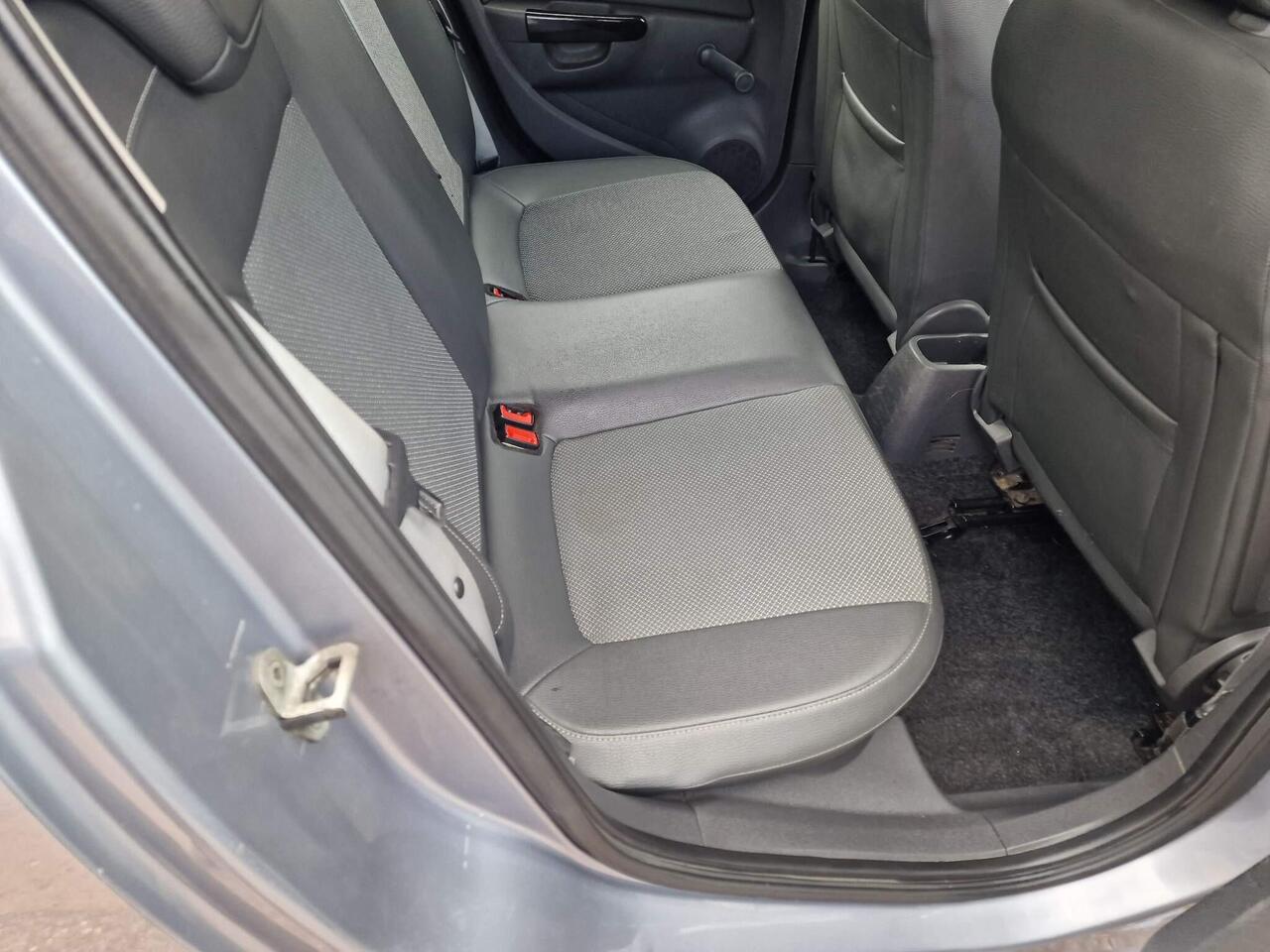 Vauxhall Corsa — photo 16