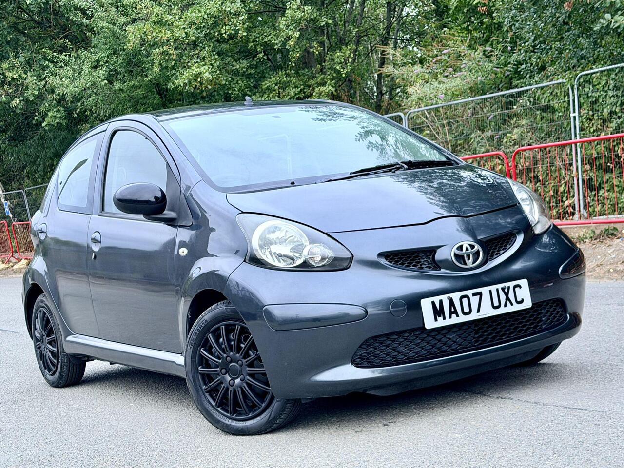 Toyota AYGO — photo 8