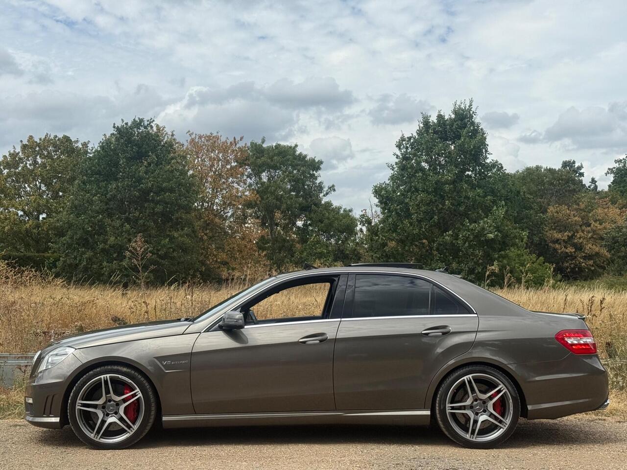 2012 Mercedes-Benz E Class 5.5 E63 V8 AMG SpdS MCT Euro 5 (s/s) 4dr, photo 8