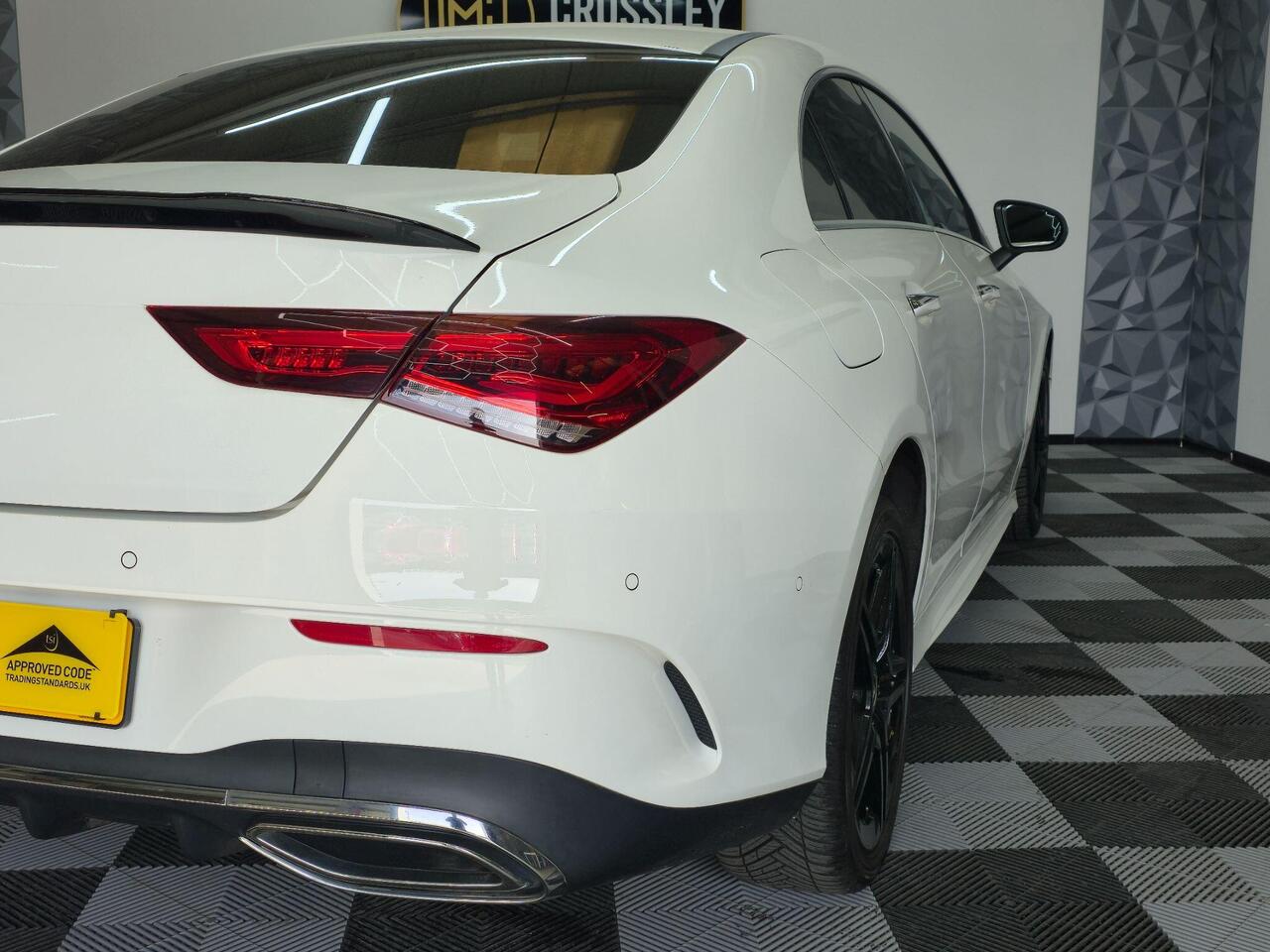 Mercedes-Benz CLA — photo 27