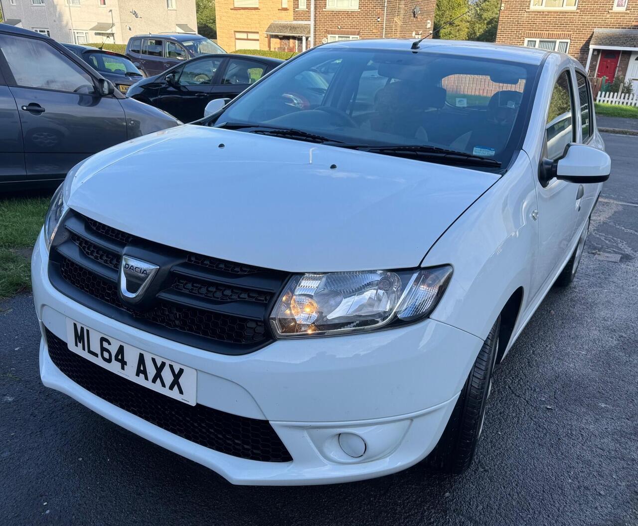 Dacia Sandero — photo 2