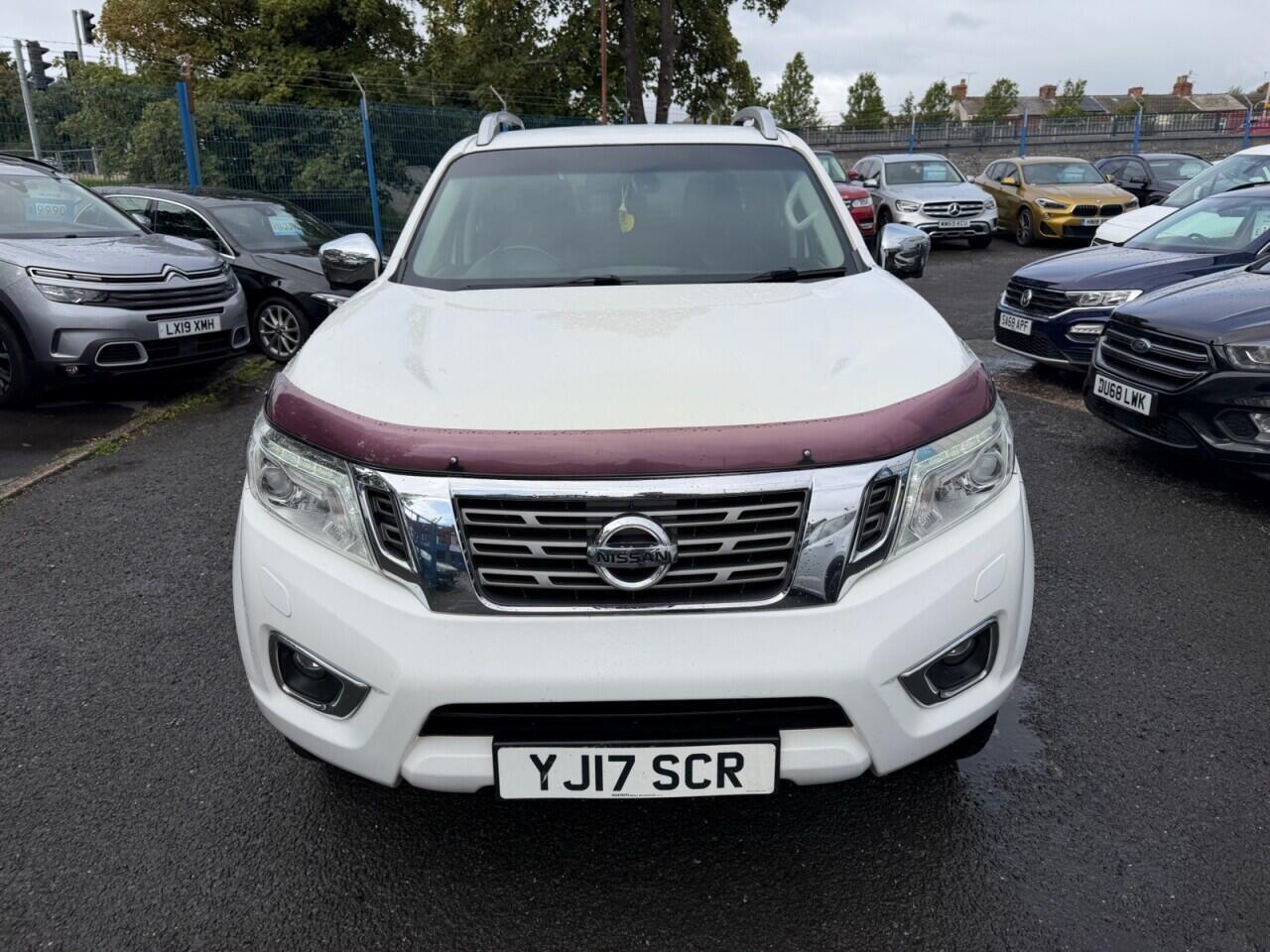 Nissan Navara — photo 7
