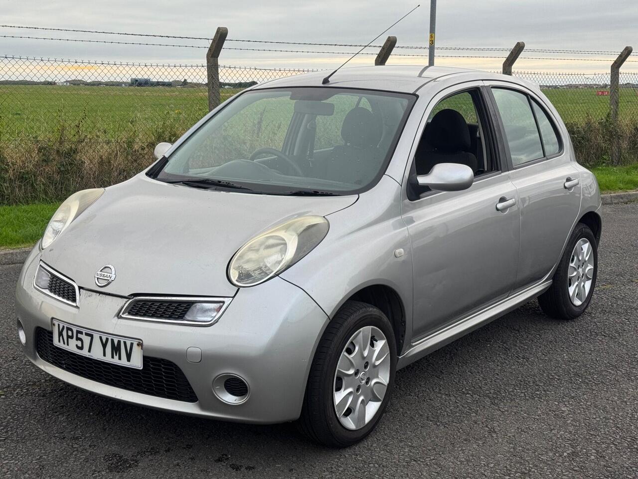 Nissan Micra — photo 3