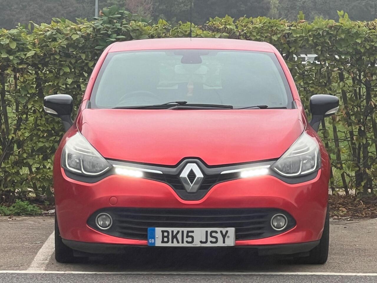 Renault Clio — photo 3