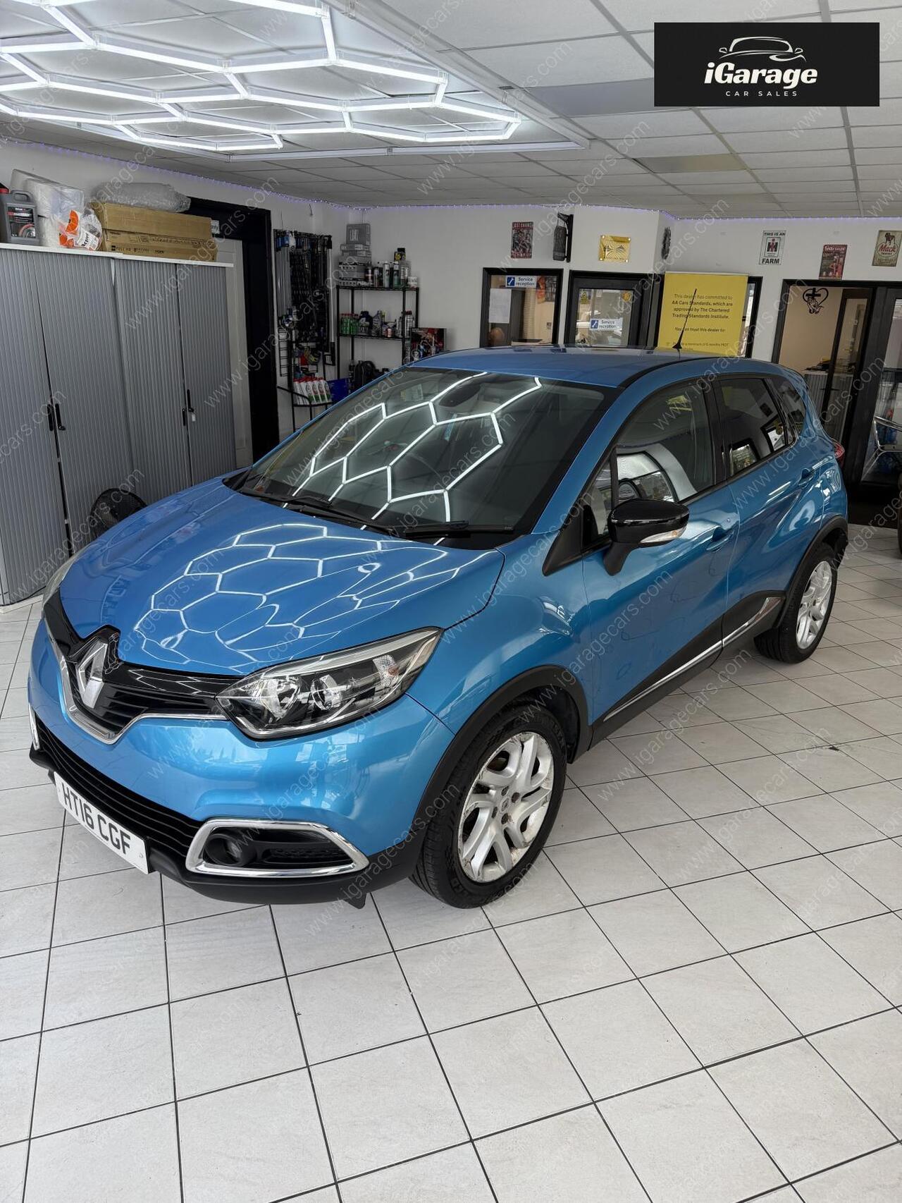 Renault Captur — photo 10