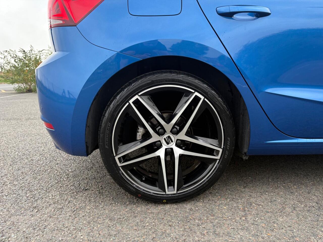 SEAT Ibiza — photo 20