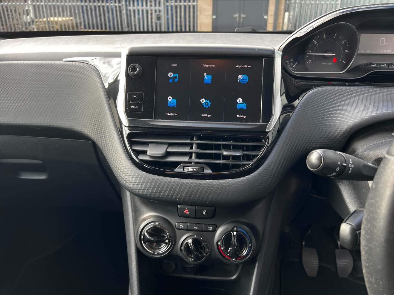 Peugeot 2008 — photo 16