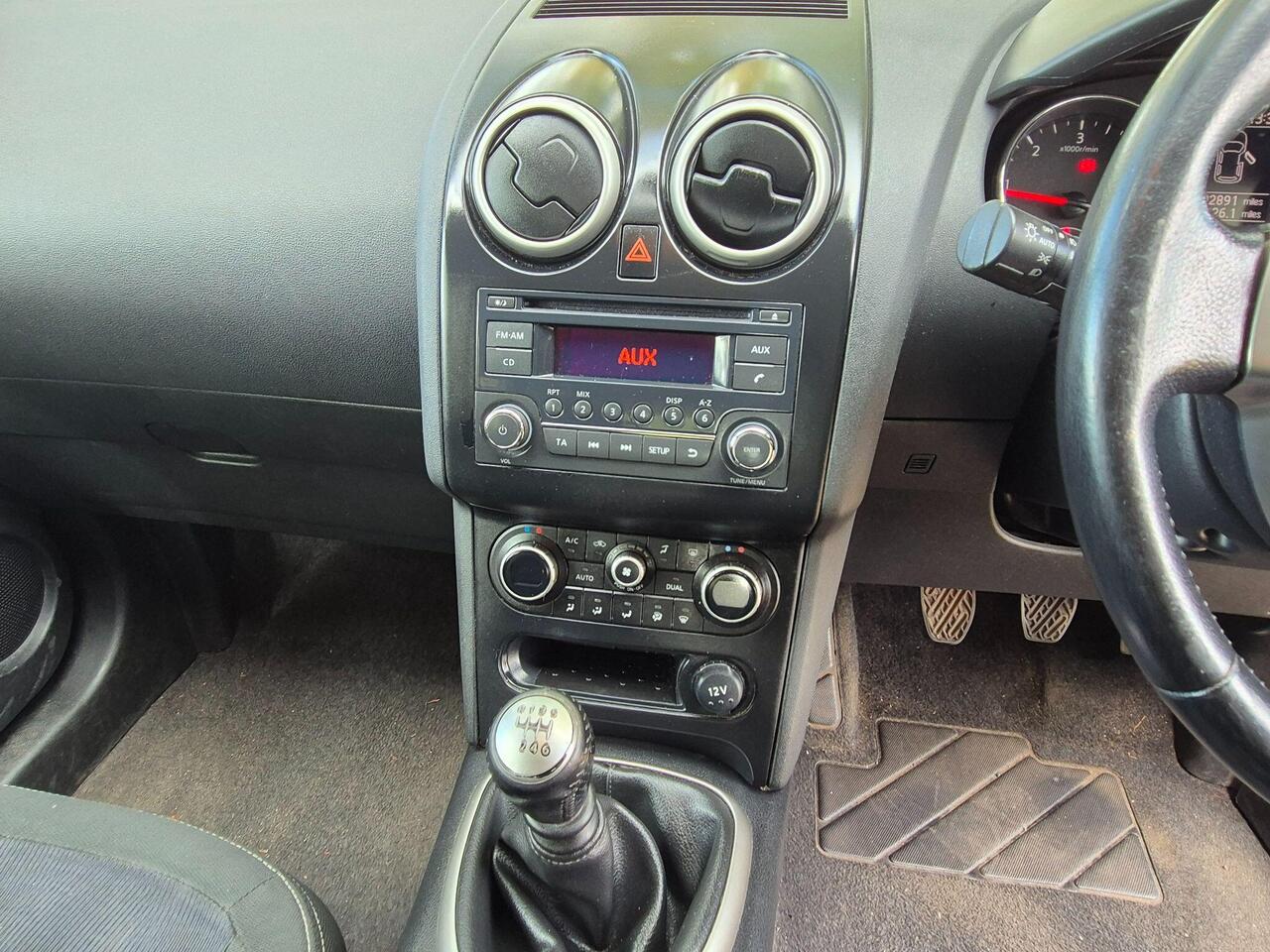 Nissan Qashqai — photo 17