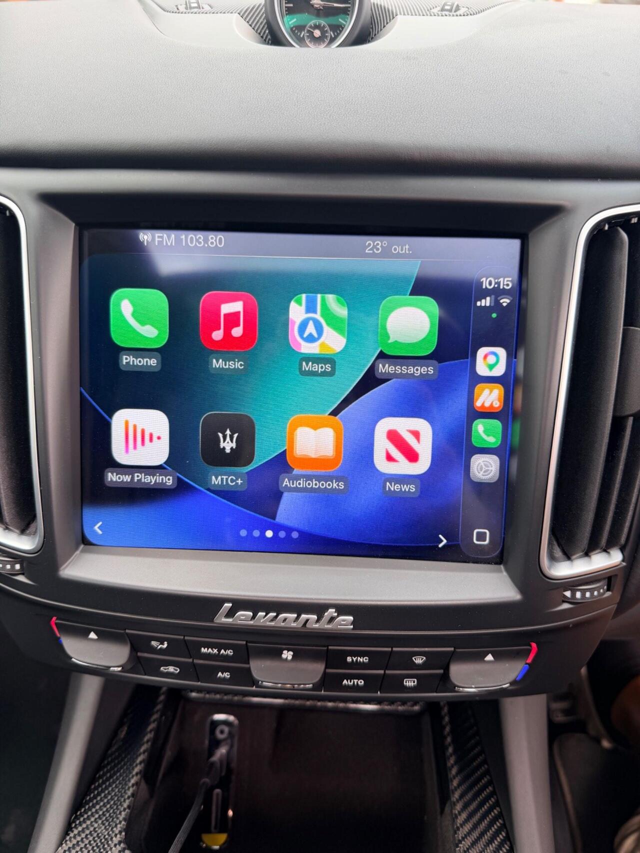 Maserati Levante — photo 18