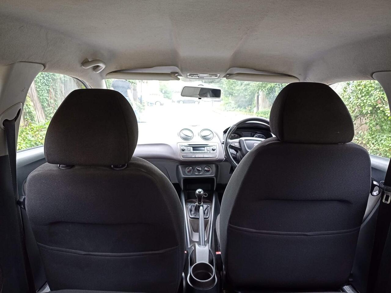 SEAT Ibiza — photo 22