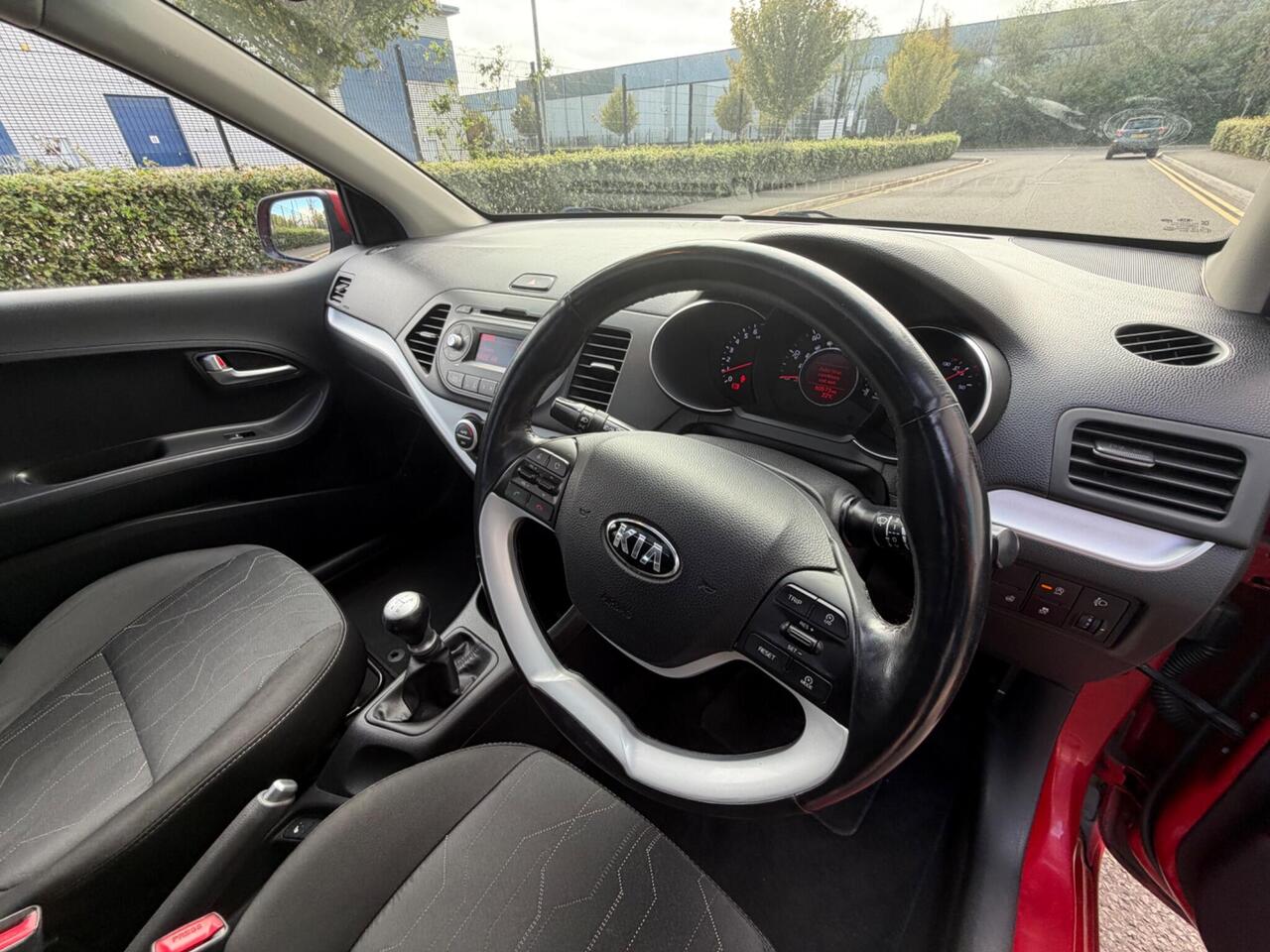 Kia Picanto — photo 19