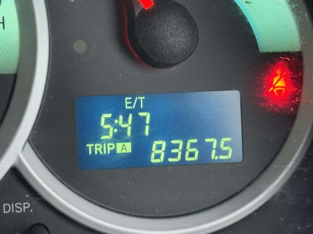 Toyota Corolla Verso — photo 66