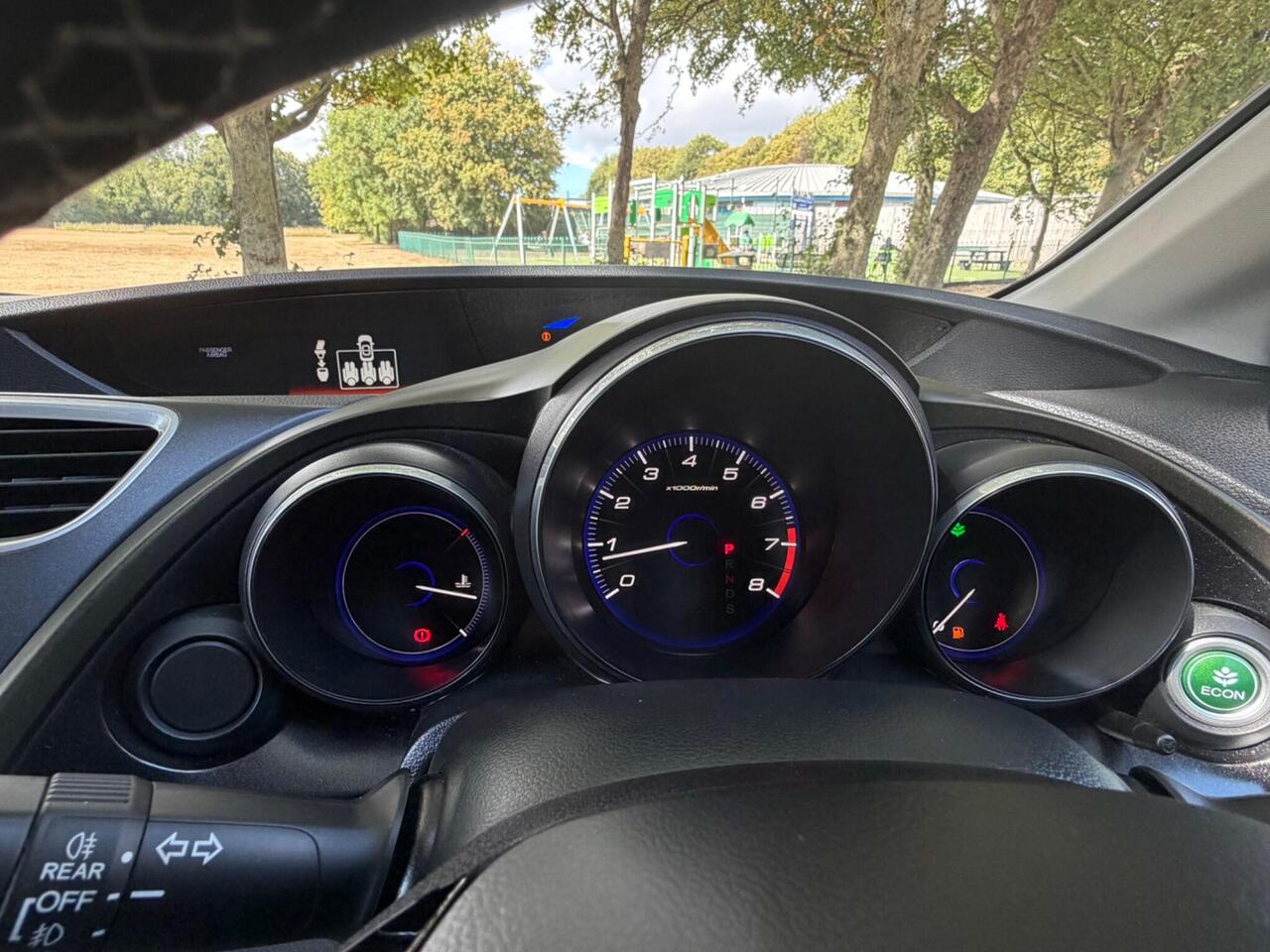Honda Civic — photo 39