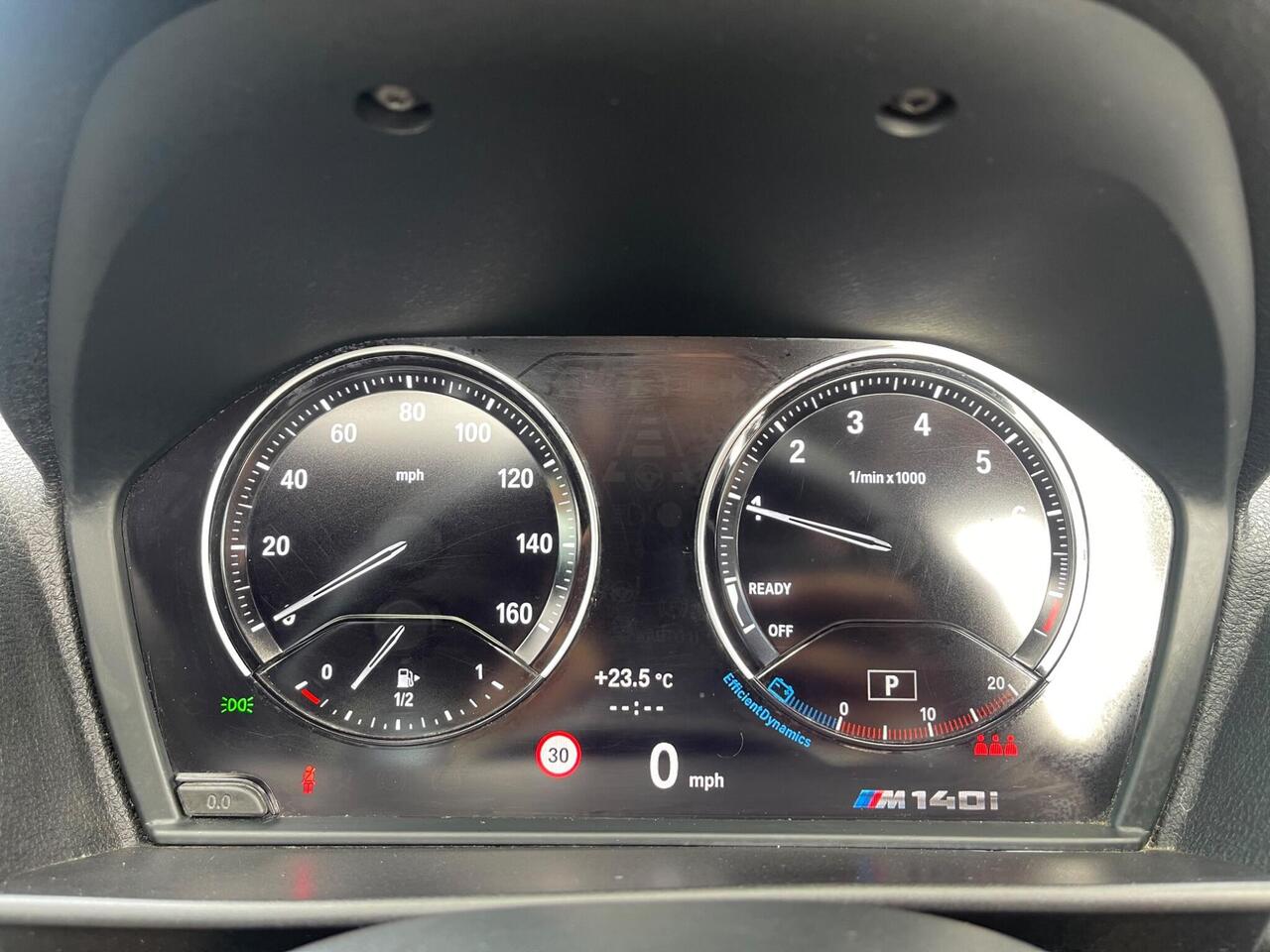 BMW 1 Series — photo 13
