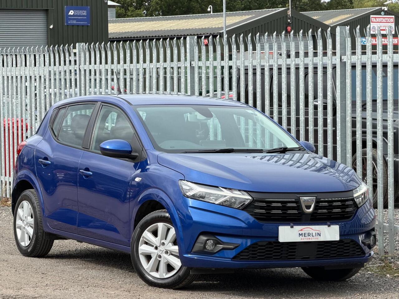 Dacia Sandero — photo 5