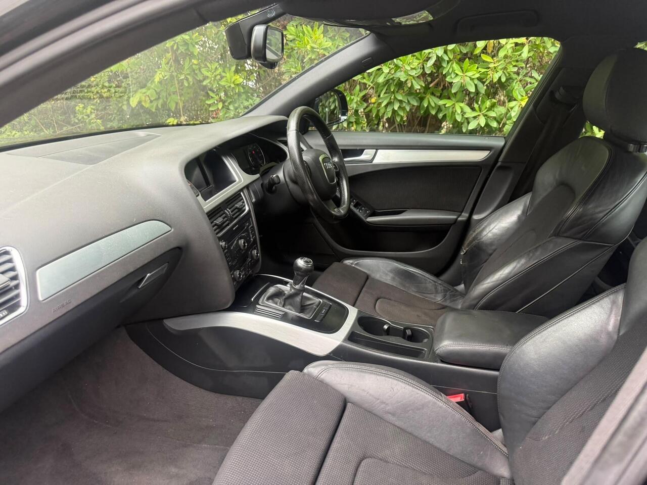 Audi A4 — photo 14