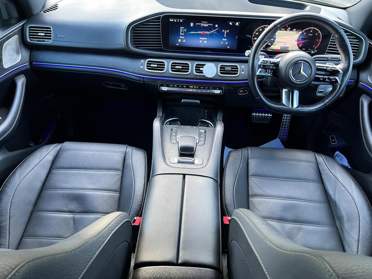 Mercedes-Benz GLS — photo 18