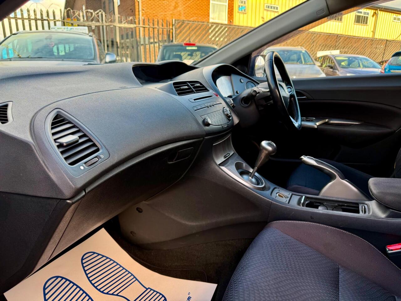 Honda Civic — photo 53