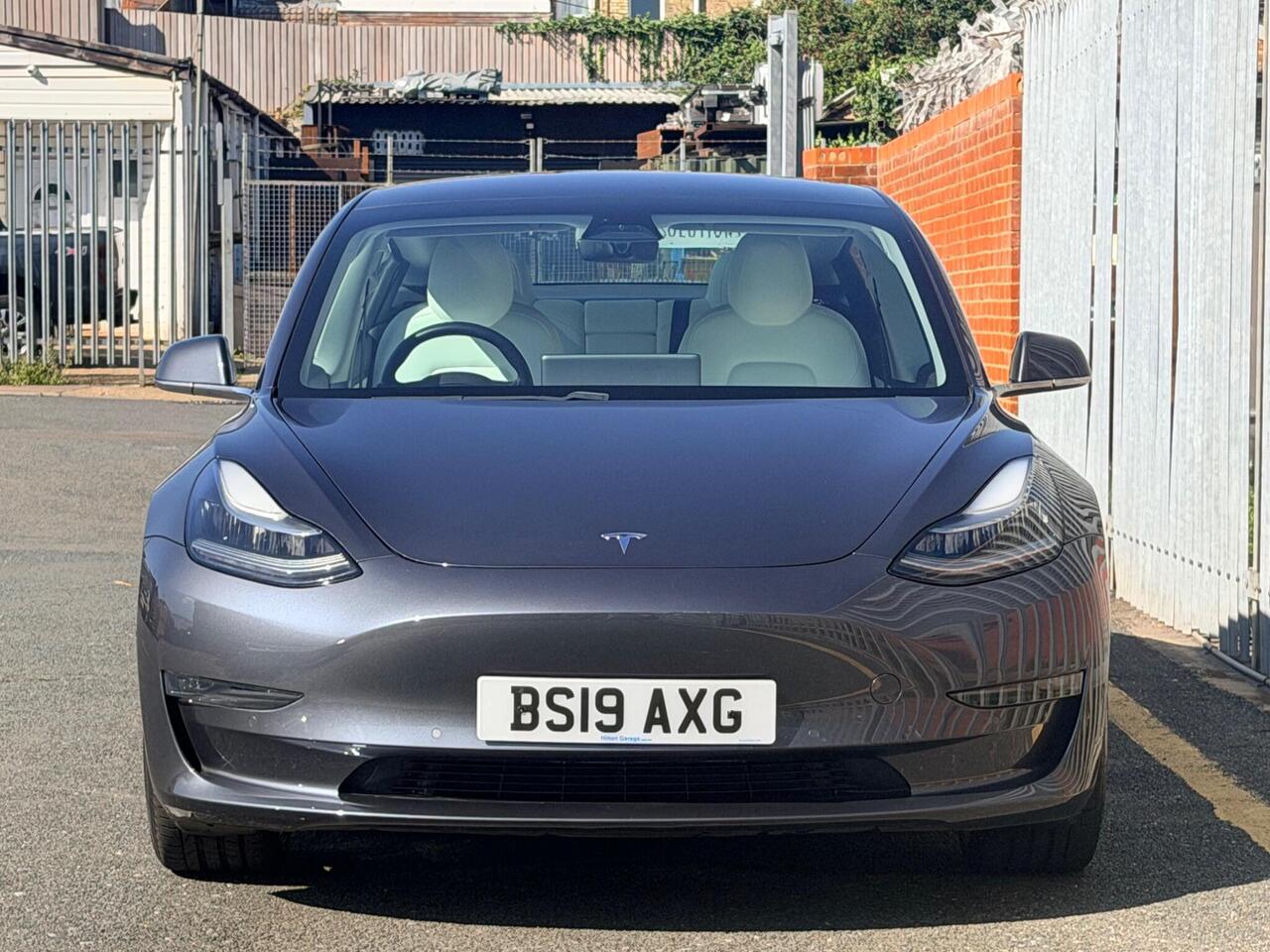 2019 Tesla Model 3 (Dual Motor) Performance Auto 4WDE 4dr (Performance Upgrade), photo 4