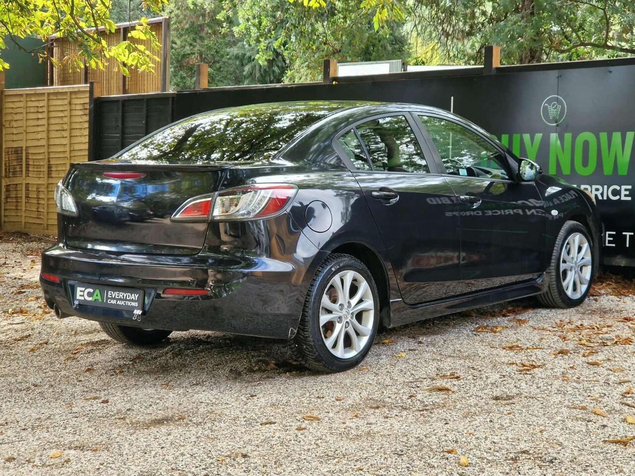 Mazda Mazda3 — photo 5