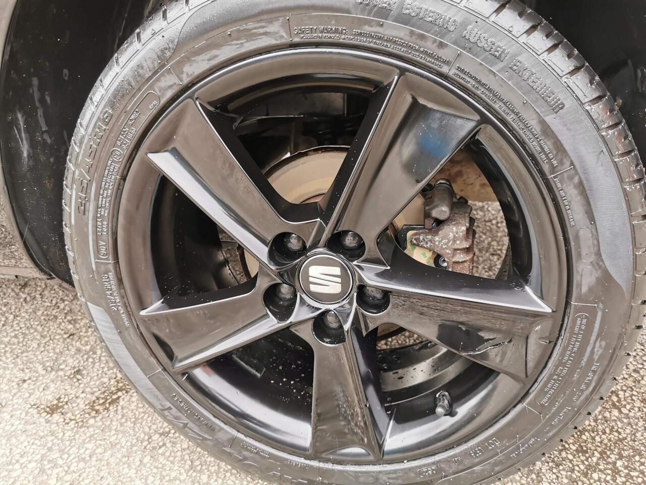 SEAT Ibiza — photo 18