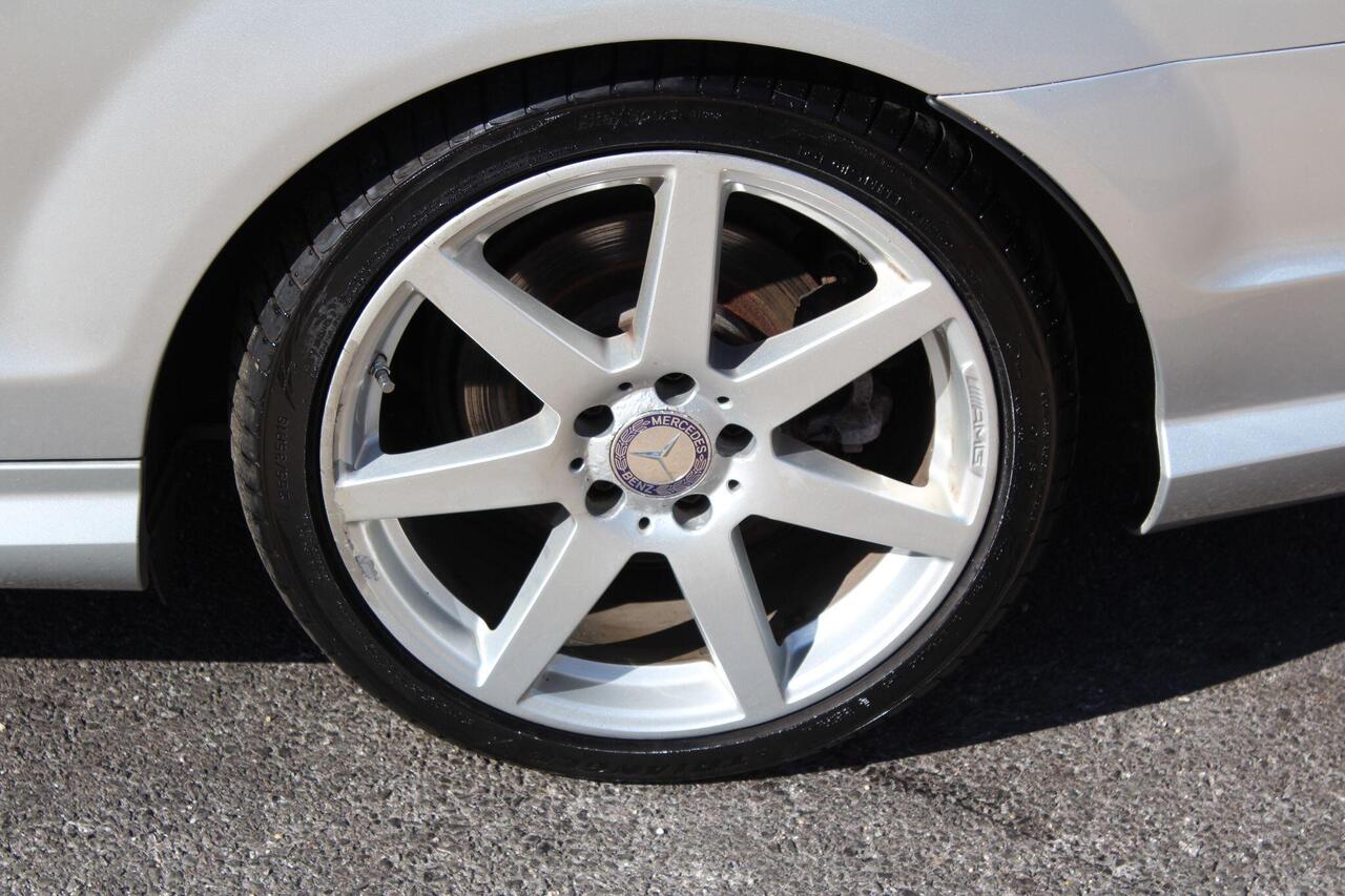 Mercedes-Benz C Class — photo 50