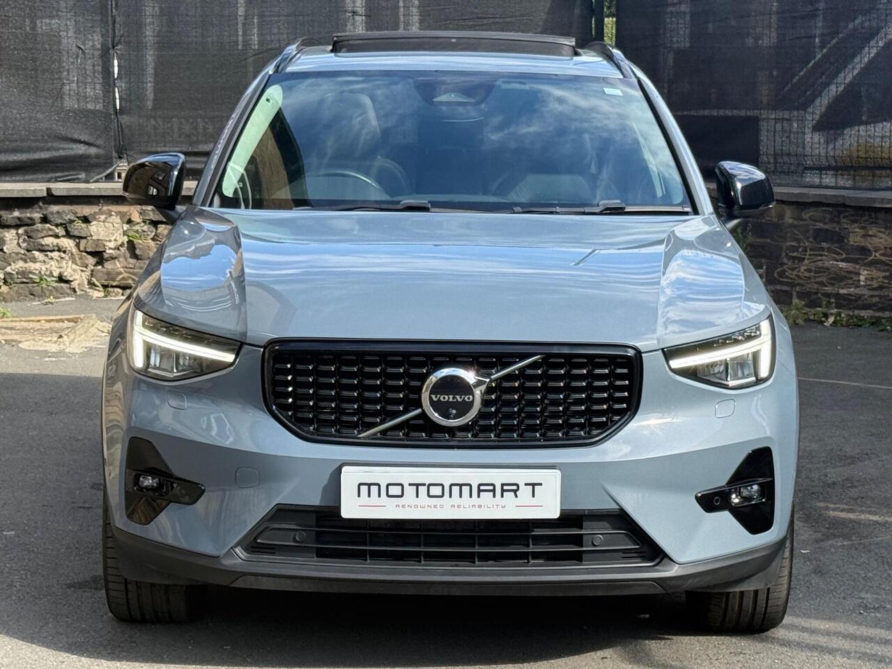 Volvo XC40 — photo 4