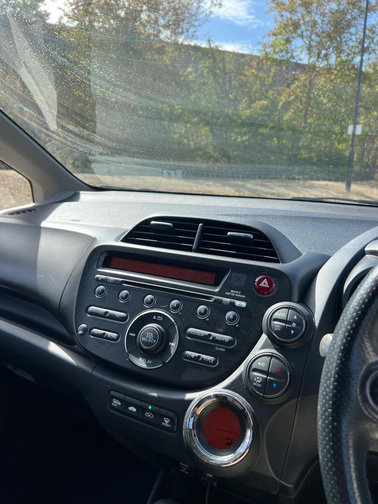 Honda Jazz — photo 17
