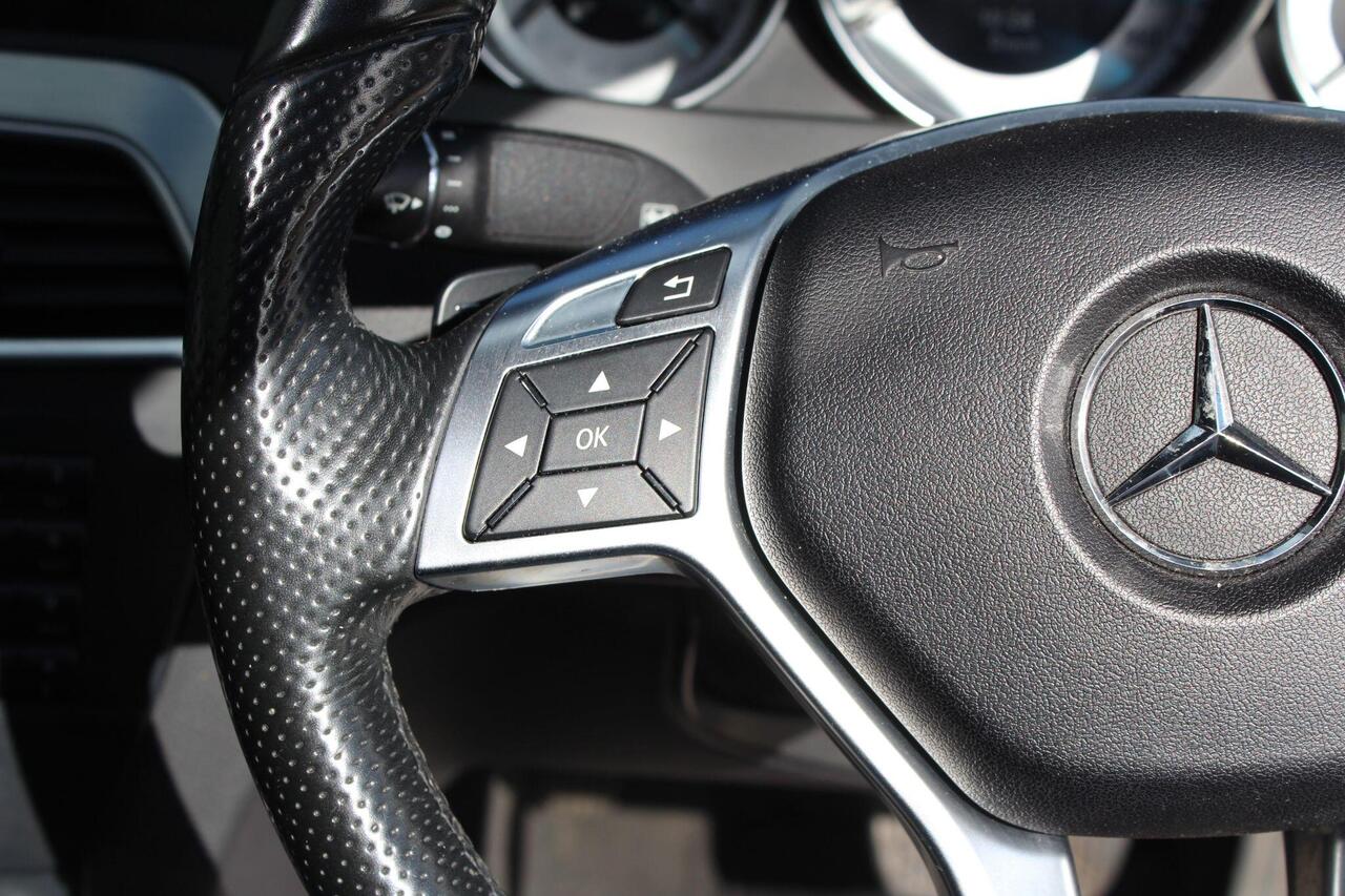 Mercedes-Benz C Class — photo 19