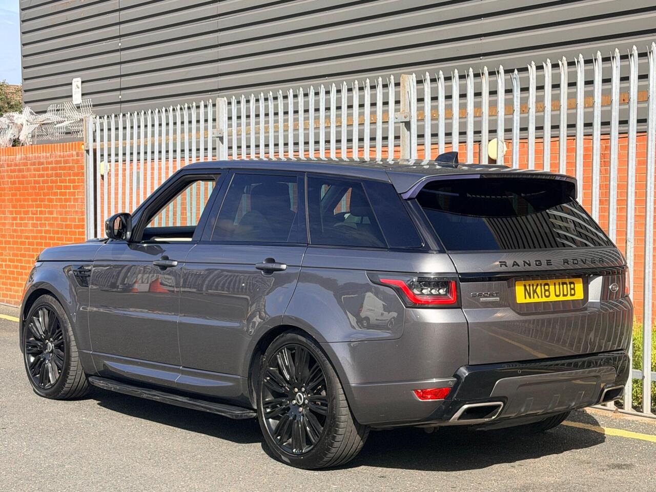 2018 Land Rover Range Rover Sport 3.0 SD V6 HSE Auto 4WD Euro 6 (s/s) 5dr, photo 11