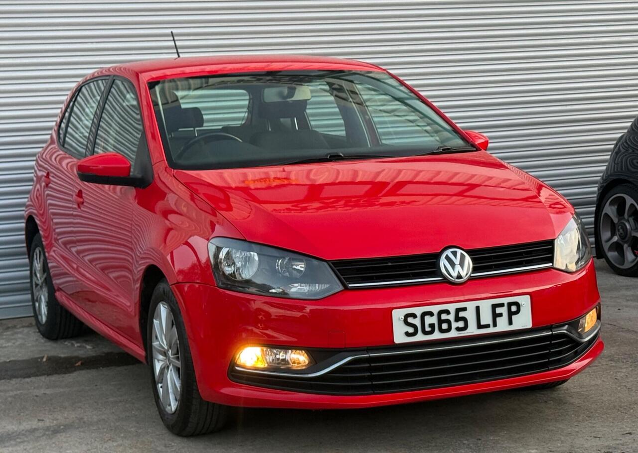 Volkswagen Polo — photo 1