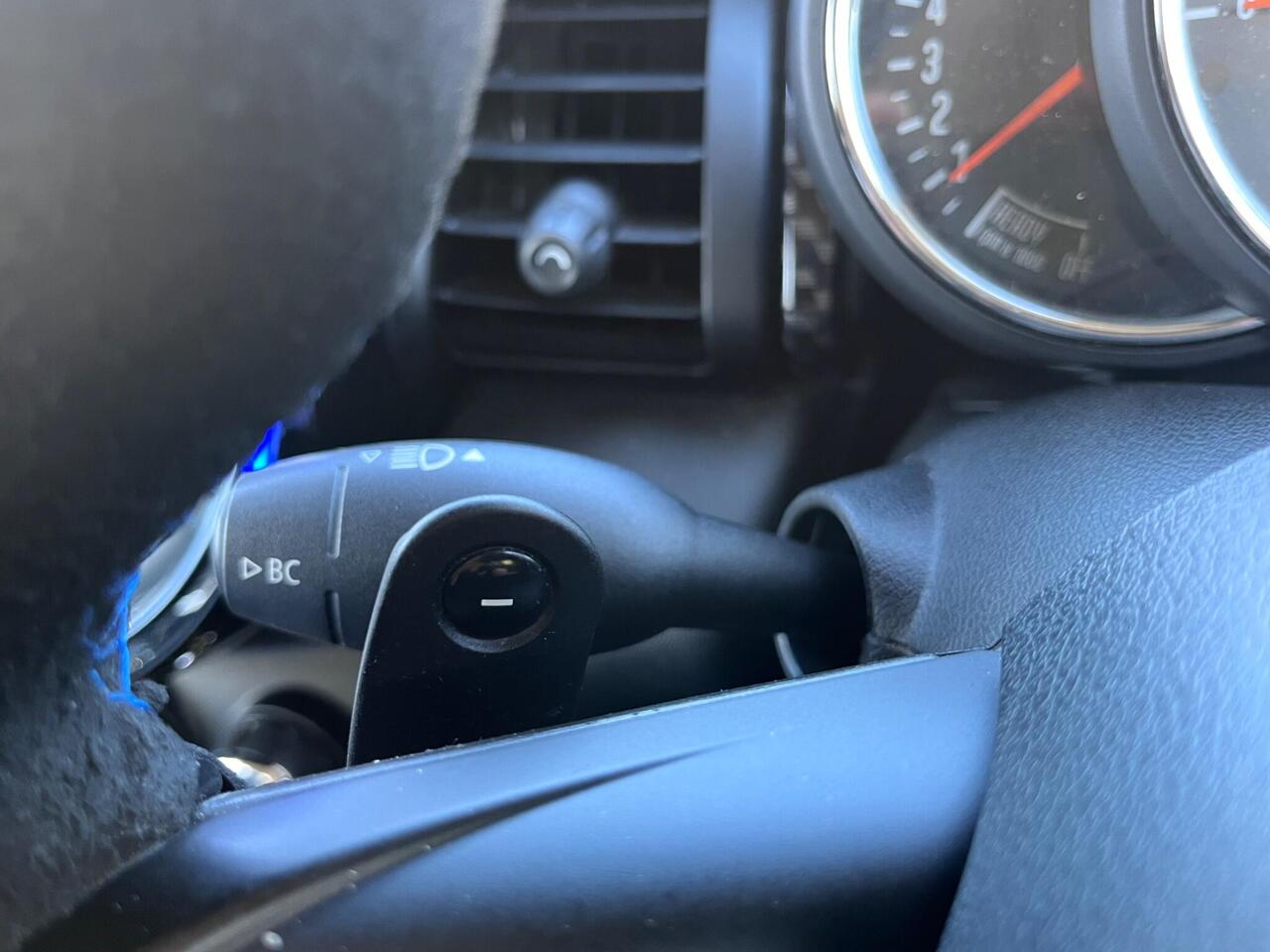 MINI Hatch — photo 21