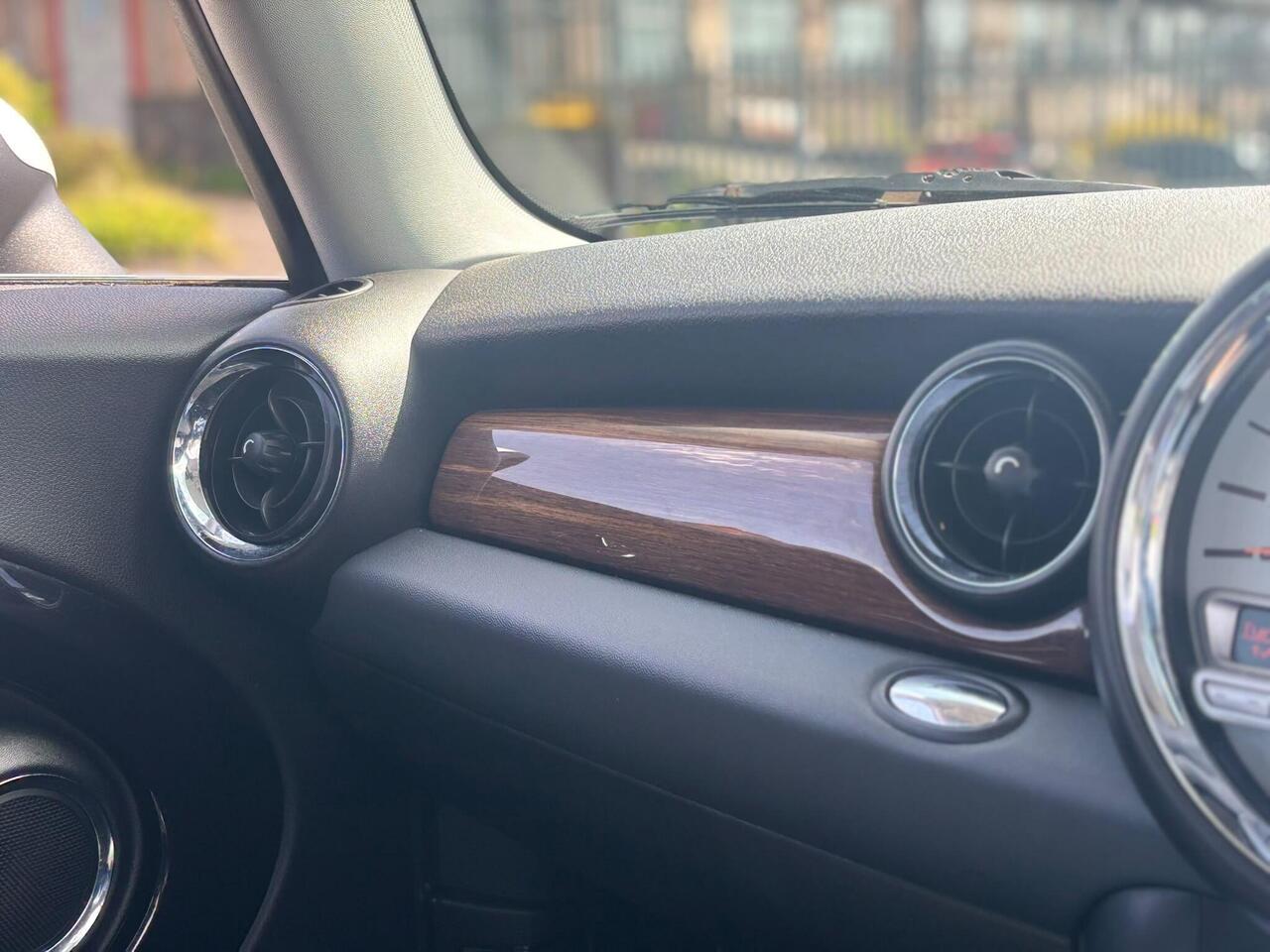 MINI Hatch — photo 14