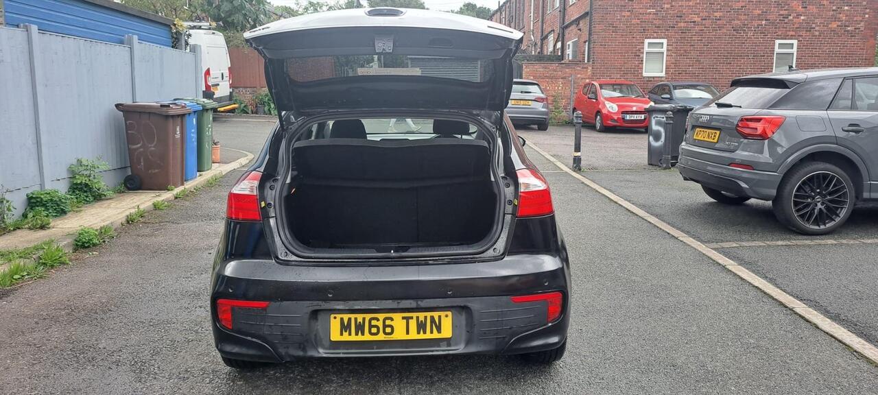 Kia Rio — photo 19