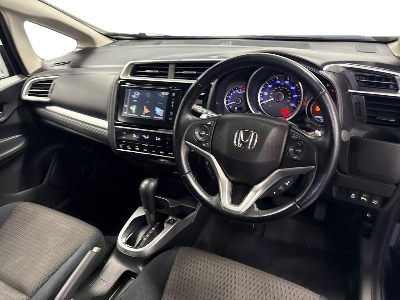 Honda Jazz — photo 8