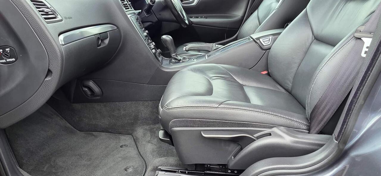 Volvo V70 — photo 52