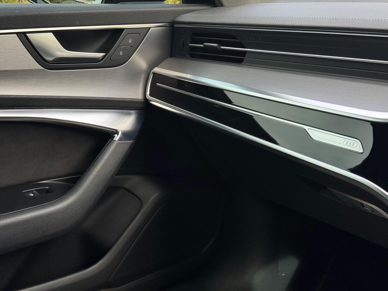 Audi A6 Saloon — photo 63